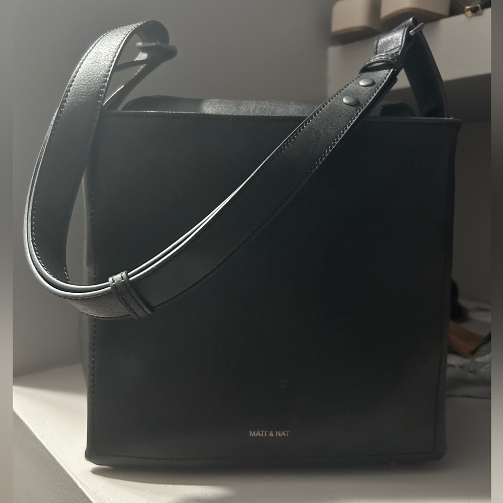 Matt & Nat LORO VEGAN SHOULDER BAG - VINTAGE